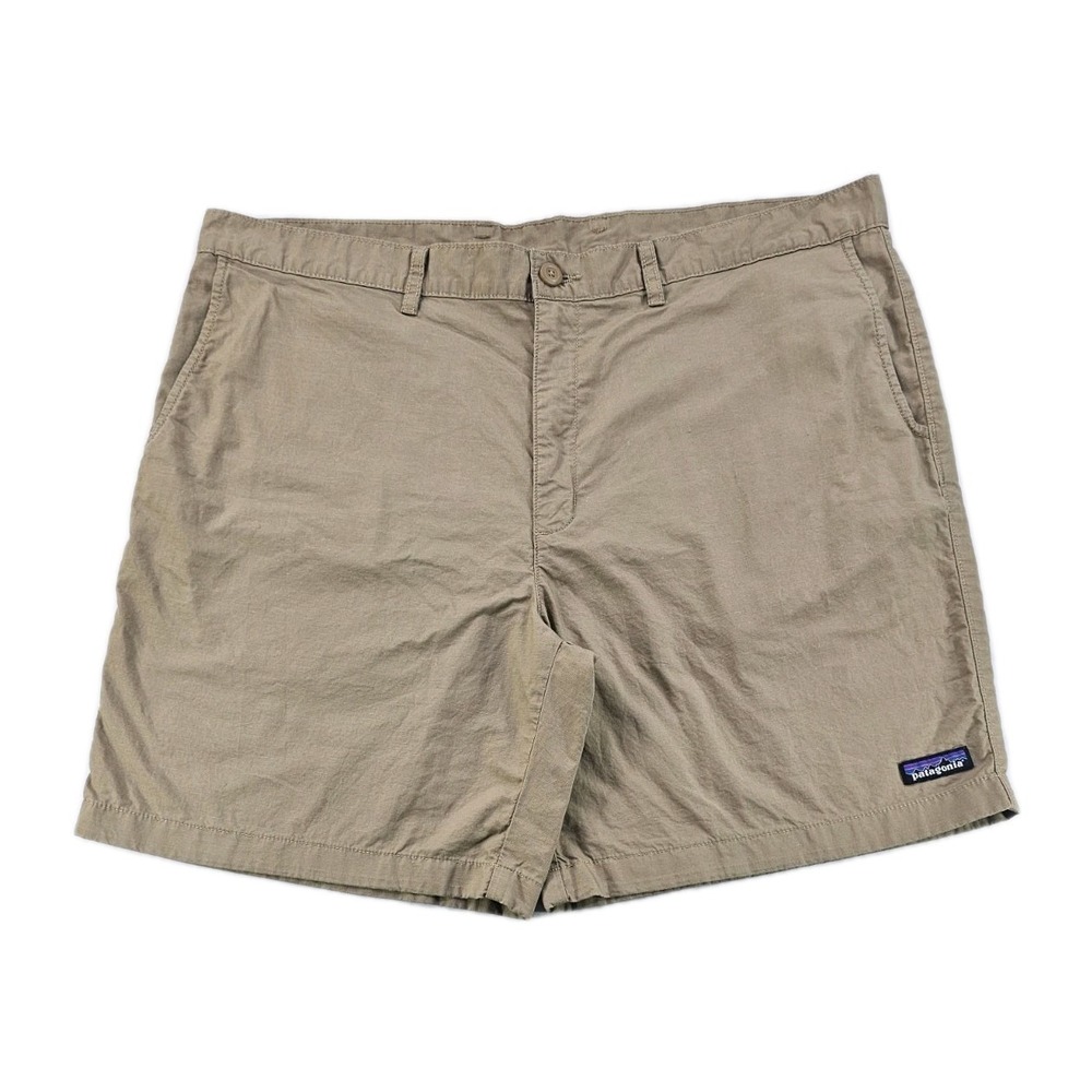 Patagonia Men's Shorts 40 Khaki Tan Organic Cotton Hemp Logo Classic 57805SP25
